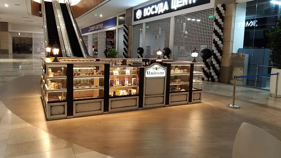 Киоск Чайбург в ТЦ: мебель на заказ ARTIDOM в Shopping mall, Russia, фото 2