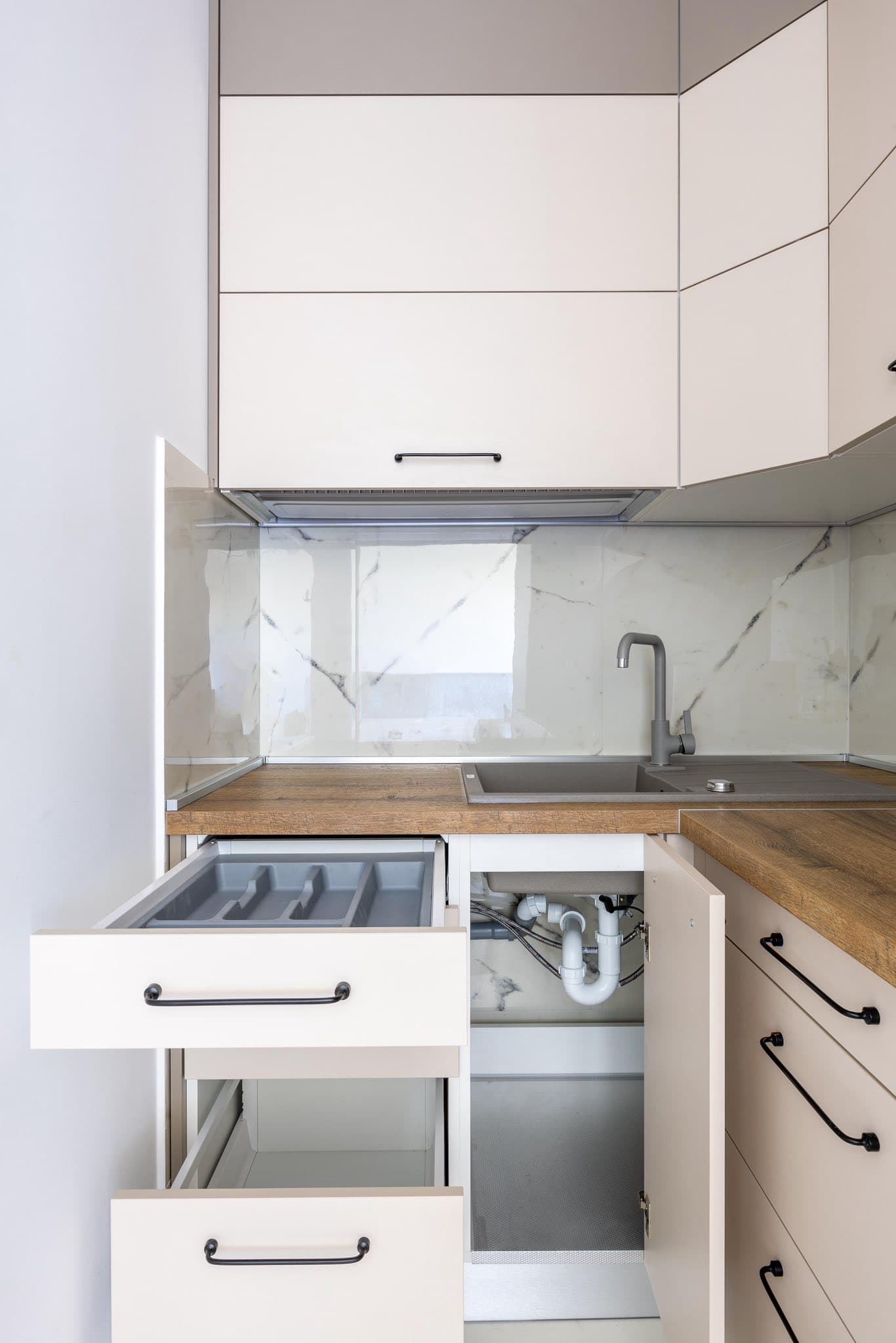 Kompaktni apartman: kuhinja i odlaganje 3