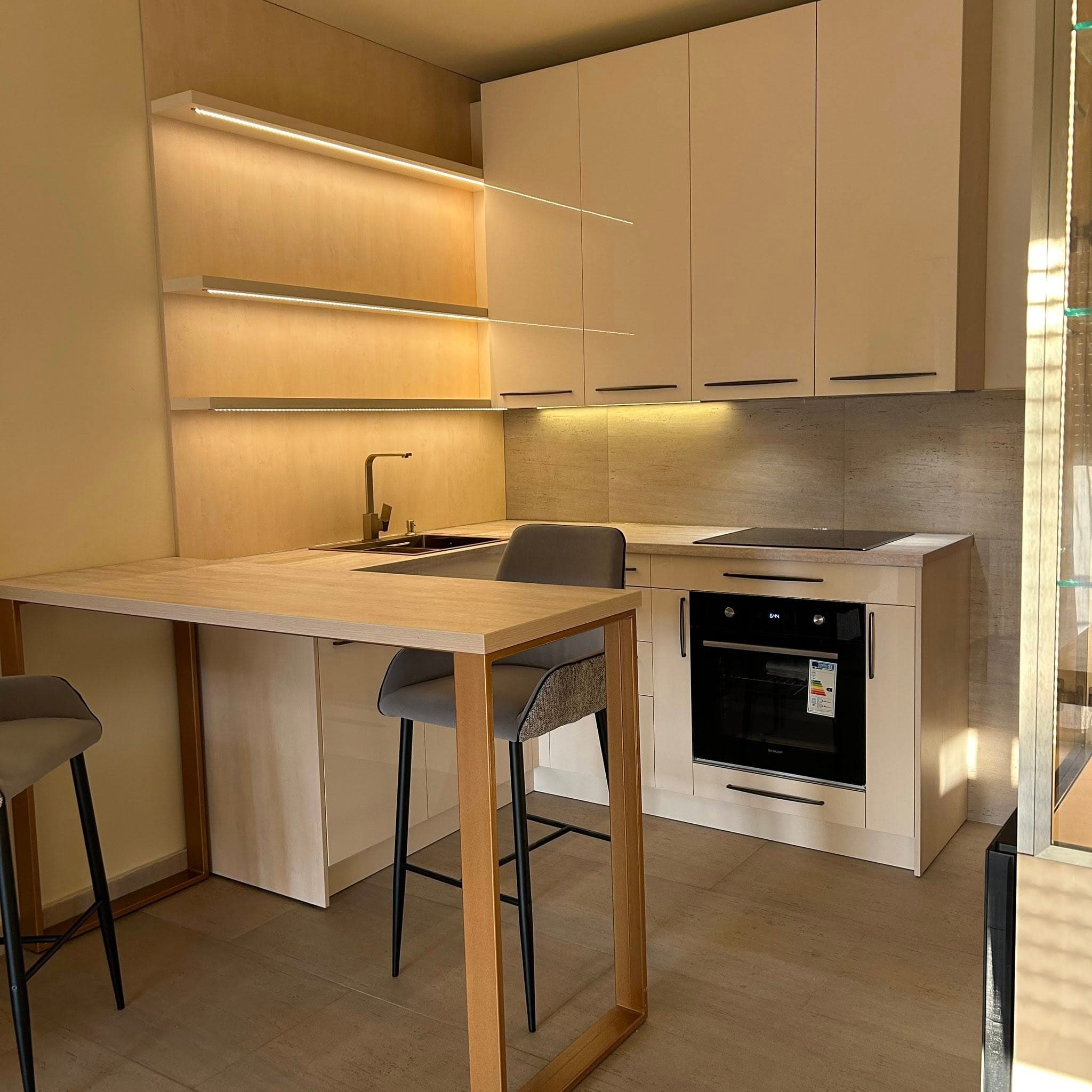 Topli minimalistički apartman 4